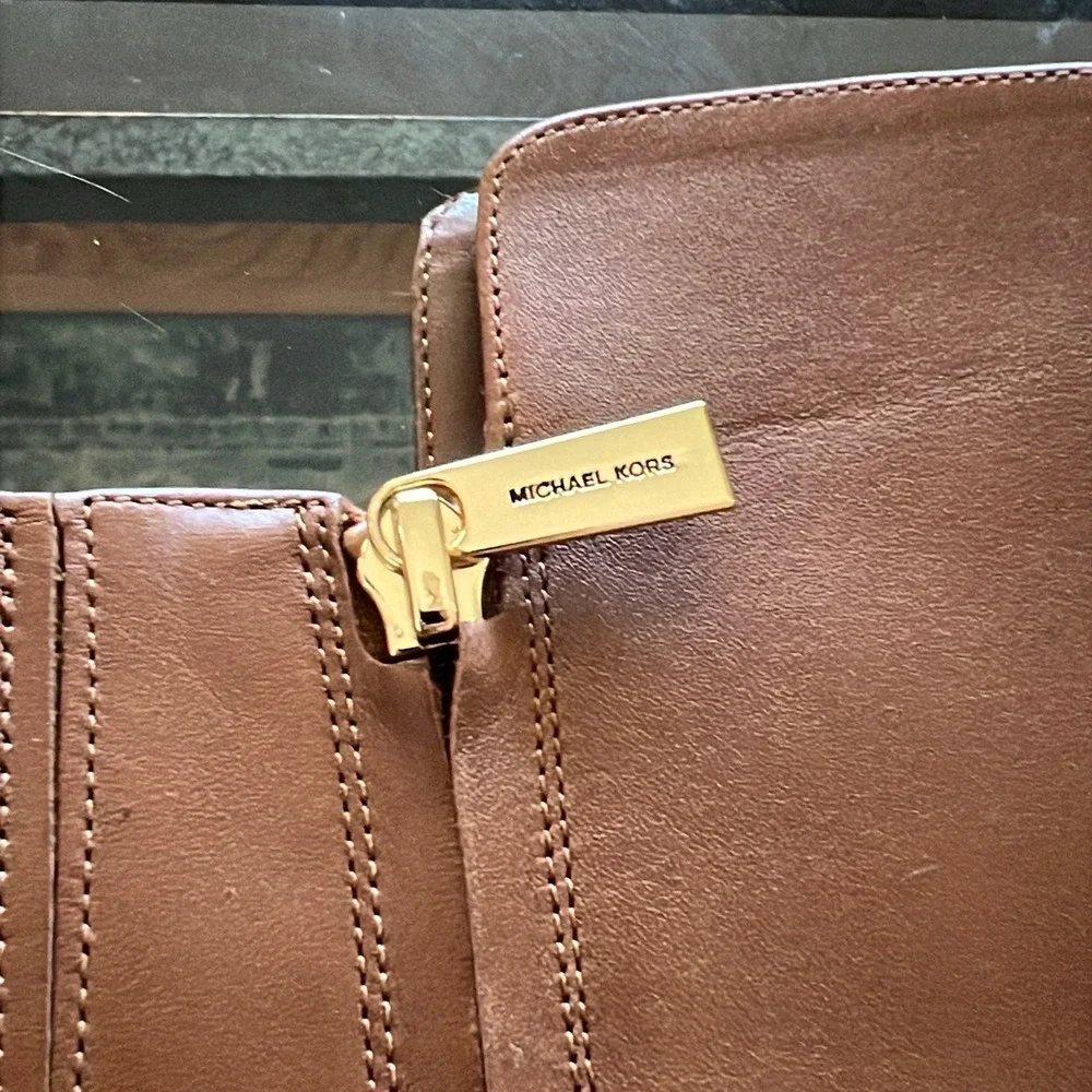 New Michael Kors Women's Brown Faux Leather Knee High Boots Size 8.5